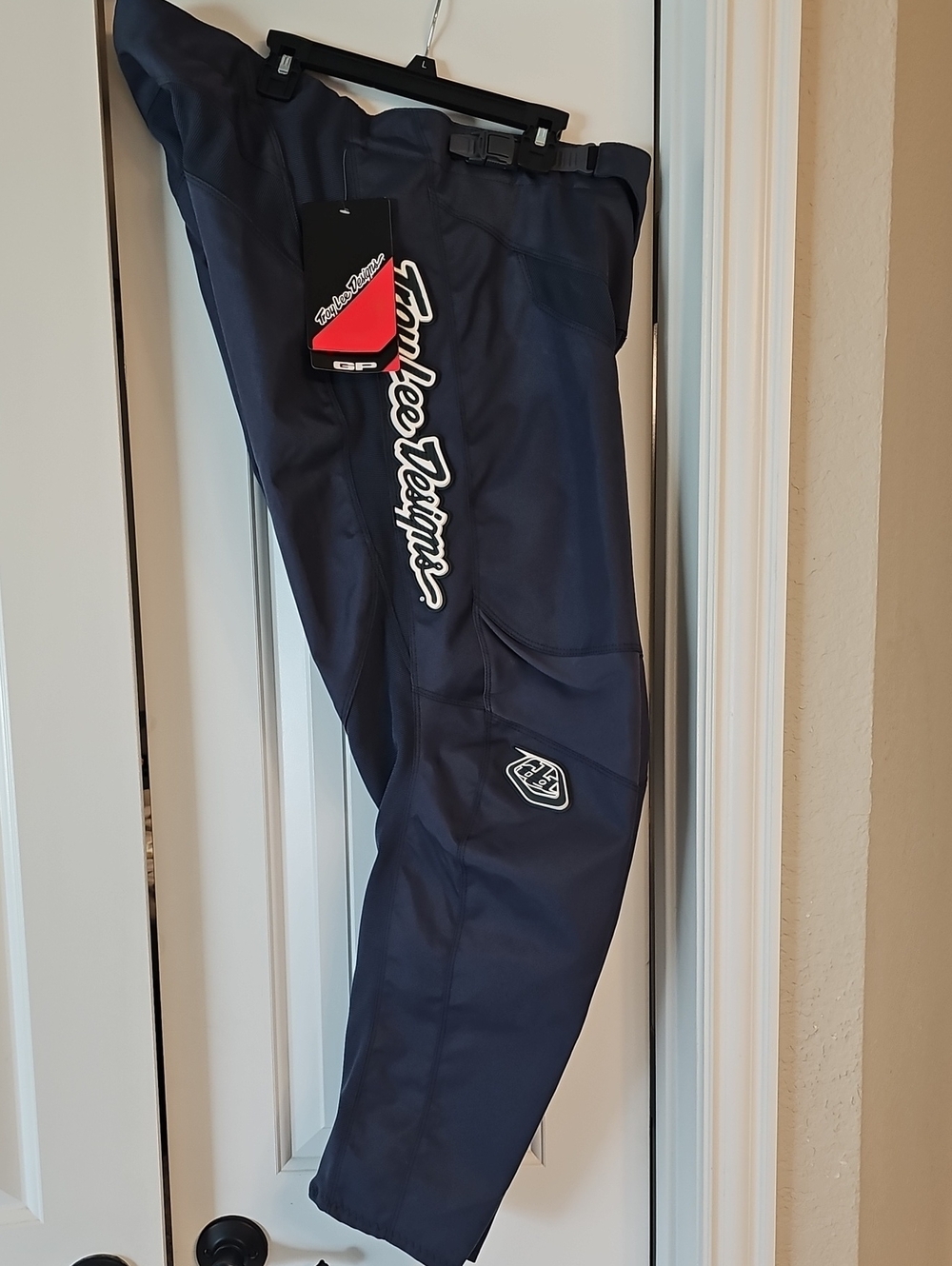 Men’s Gray Dirtbike Pants Size 38